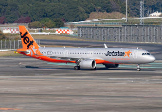 JA27LR - Jetstar Japan Airbus A321 NEO