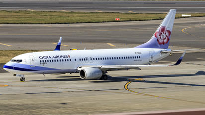 B-18651 - China Airlines Boeing 737-800