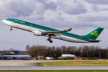 EI-DUZ - Aer Lingus Airbus A330-300