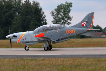 30 - Poland - Air Force PZL 130 Orlik TC-1 / 2