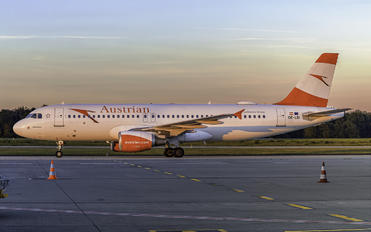 OE-LBI - Austrian Airlines/Arrows/Tyrolean Airbus A320