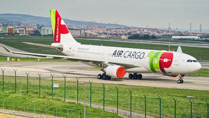 CS-TON - TAP Portugal Airbus A330-200