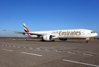 A6-EQD - Emirates Airlines Boeing 777-31H(ER)