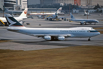 Cathay Pacific Cargo - Boeing 747-200F VR-HVZ
