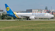 UR-PSW - Ukraine International Airlines Boeing 737-800 aircraft