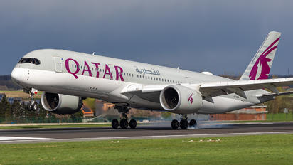 A7-ALR - Qatar Airways Airbus A350-900