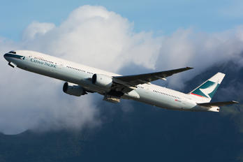 B-HNF - Cathay Pacific Boeing 777-300