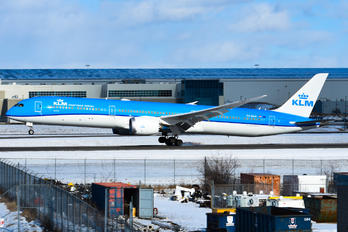 PH-BKM - KLM Boeing 787-10 Dreamliner