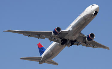 N838MH - Delta Air Lines Boeing 767-400ER
