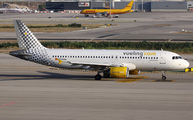 EC-LAA - Vueling Airlines Airbus A320 aircraft