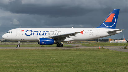 TC-ODA - Onur Air Airbus A320