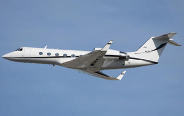 N3H - Private Gulfstream Aerospace G-IV,  G-IV-SP, G-IV-X, G300, G350, G400, G450