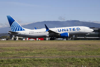 N37313 - United Airlines Boeing 737-8 MAX
